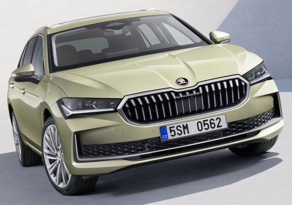 Skoda Superb Combi 2024: review van de businessklasse stationwagen