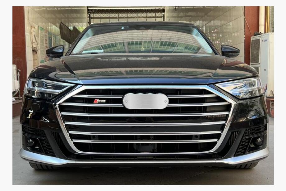 Audi A8 2018– Voorbumper (pre-facelift) (S7) Image