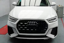 Audi Q3 2019–2025 Voorbumper RSQ-Style foto 11