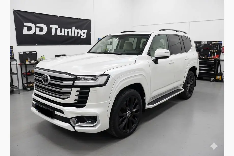 Toyota Land Cruiser 300 2021– Spatbordverbreders VXR Image