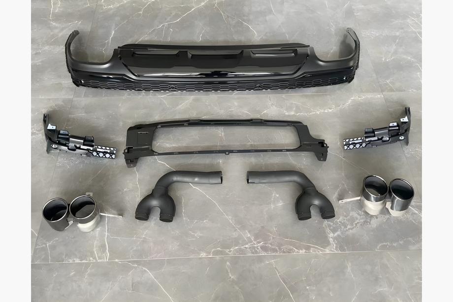 Audi Q7 2015–2026 Achterdiffuser met uitlaatsierstukken QRS-Style (2020+, Zwart) Image