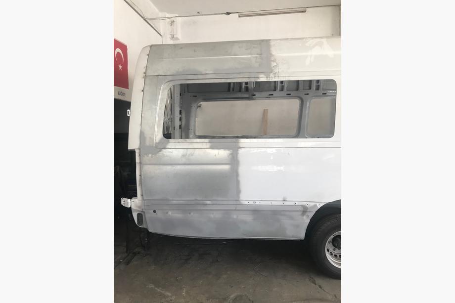 Mercedes Sprinter W907/W910 2018– Carrosserieverlengingsset Foto 8