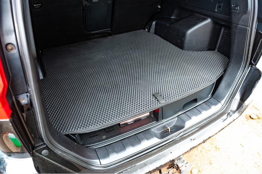 Nissan X-trail T31 2007–2014 EVA kofferbakmat (zwart) Foto 2