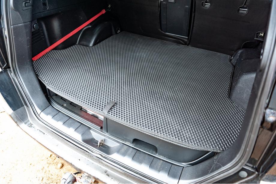 Nissan X-trail T31 2007–2014 EVA kofferbakmat (zwart) Foto 6