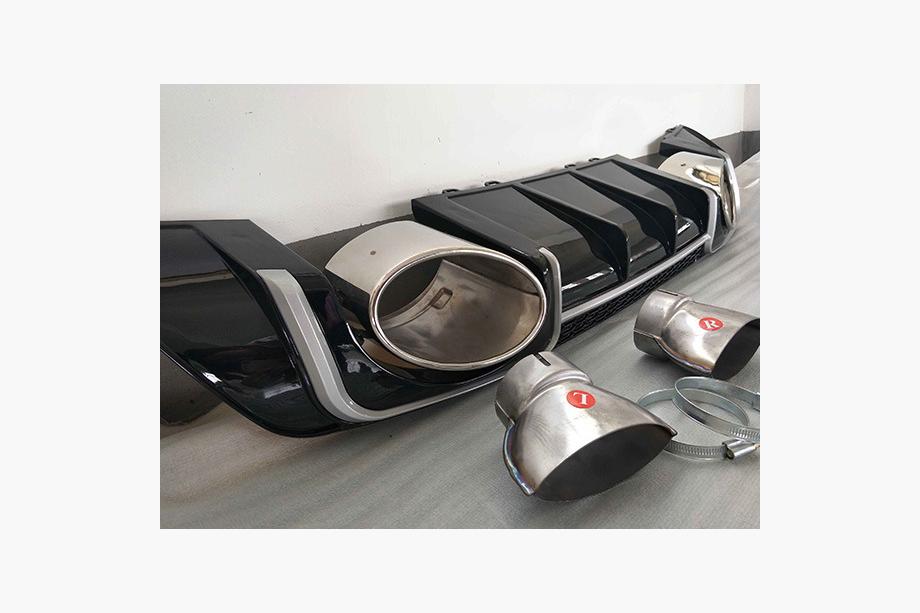 Audi TT 2014–2023 Achterdiffuser met uitlaatsierstukken TTRS-Style (2014-2020) Image