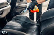 Waarmee maak je de stoffen bekleding van je auto schoon? foto 1