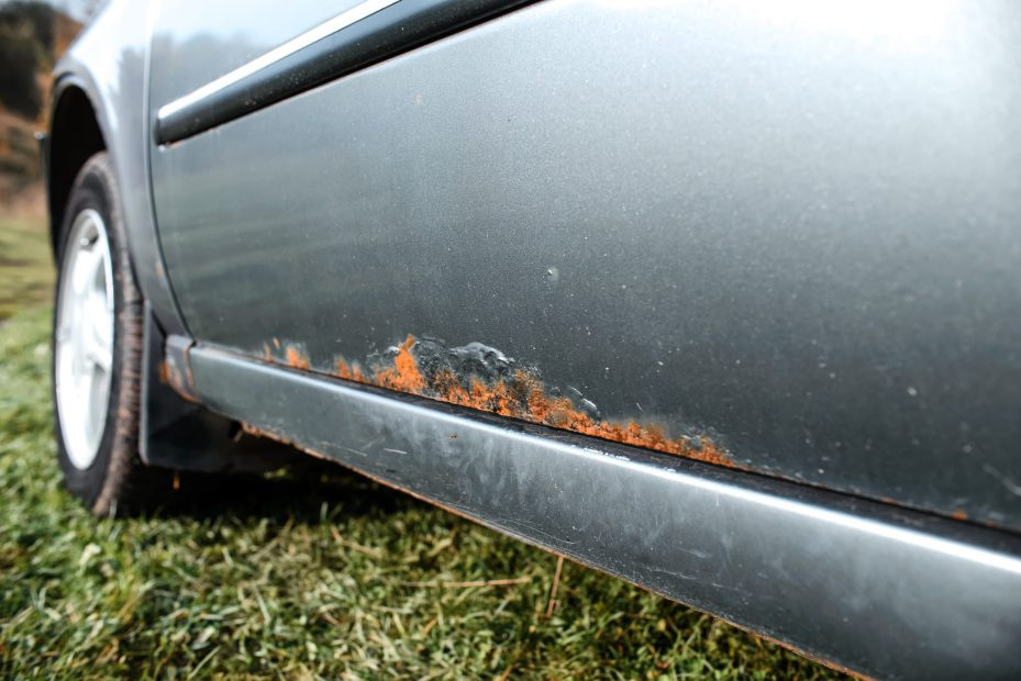 Is het de moeite waard een auto met carrosserieroest te kopen?