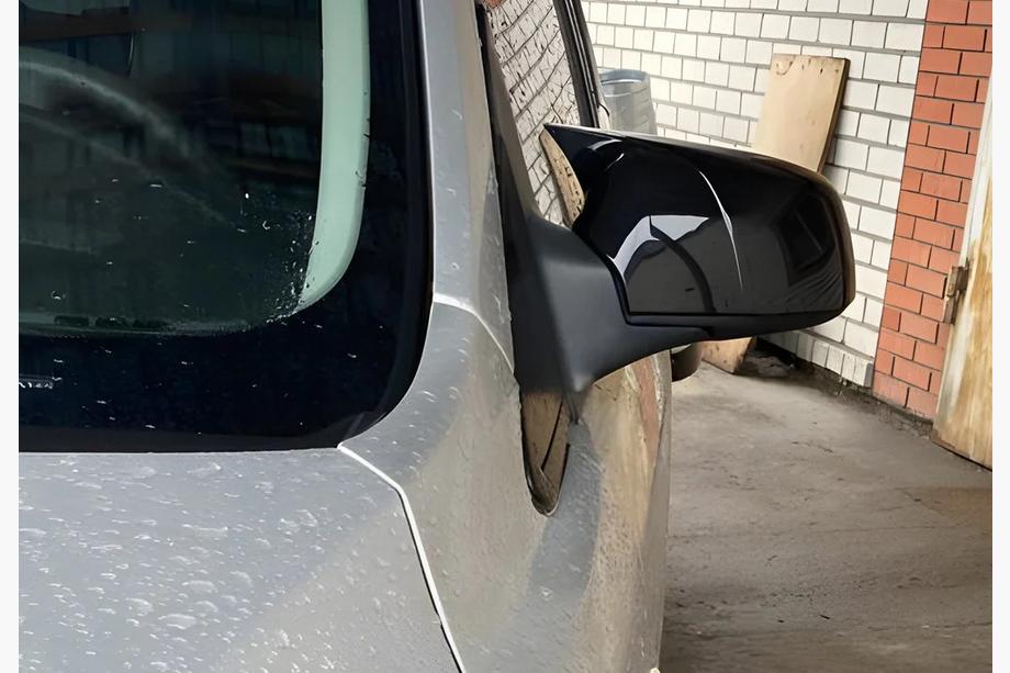 Ford Fiesta 2002–2008 Spiegelkappen BMW-Style (2 stuks) Image
