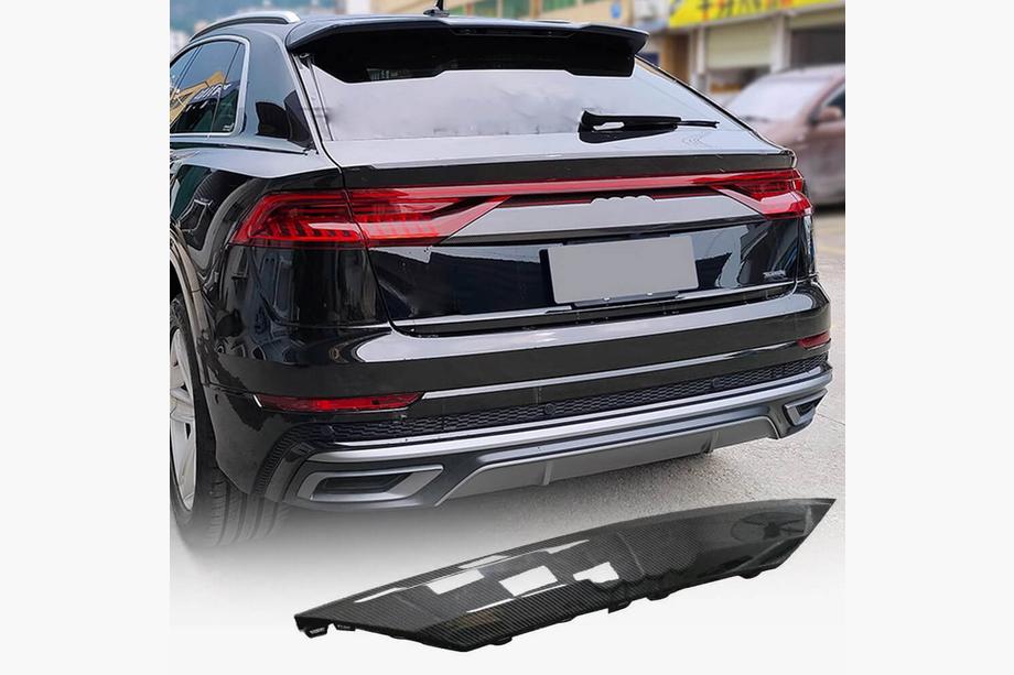 Audi Q8 2018– Carbon afdekking boven de kentekenplaat (2019-2022, Carbon) Image
