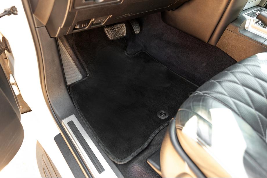 Toyota Land Cruiser 200 2007–2021 Textiele automatten Classic V-2 (2012-2021, Zwart) Image