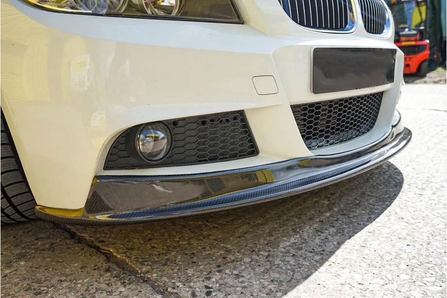 BMW 3-serie E90/E91 2005–2011 Front bumper lip (voor E90 M-Sport 2008-2011, carbon) Foto 5