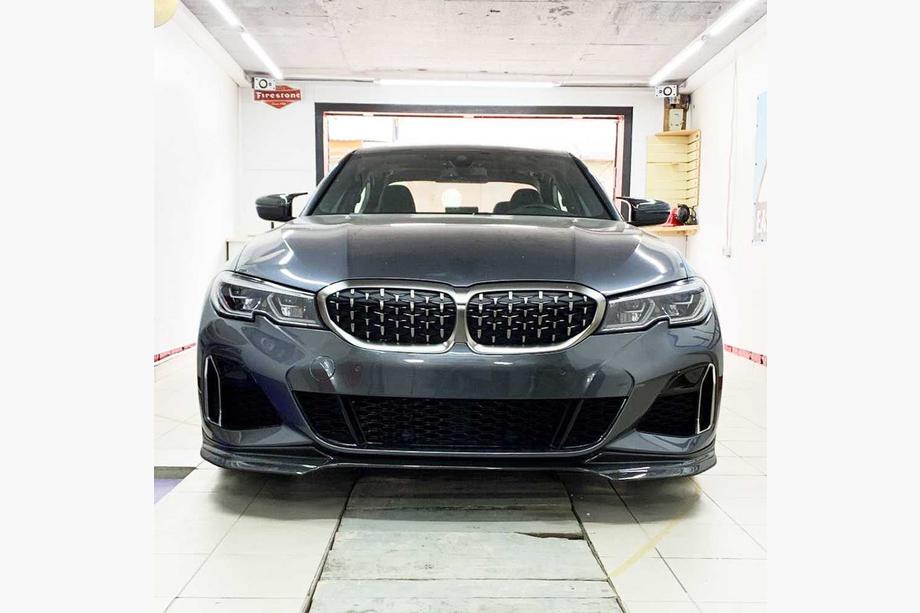 BMW 3 Serie G20/G21 2018– Front bumper lip Lip V3 (voor M-Sport 2018-2022, carbon) Image