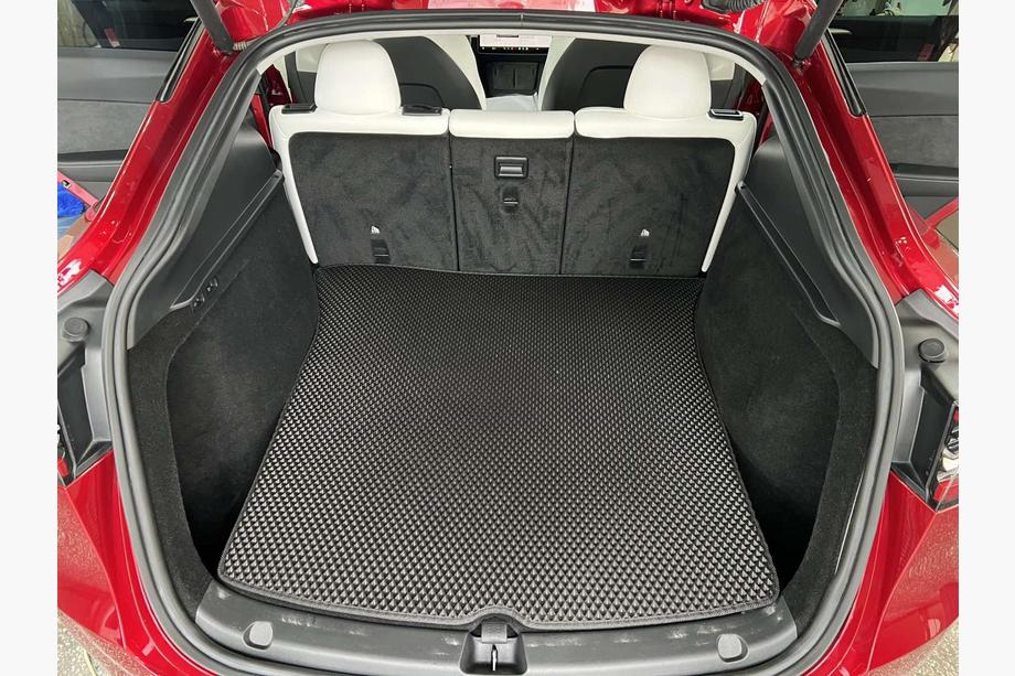 Tesla Model Y 2020– EVA kofferbakmat (2020-2024, Zwart) Image