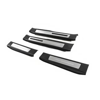Verlichte instaplijsten (set van 4 stuks) Toyota Land Cruiser 300 2021– foto 1