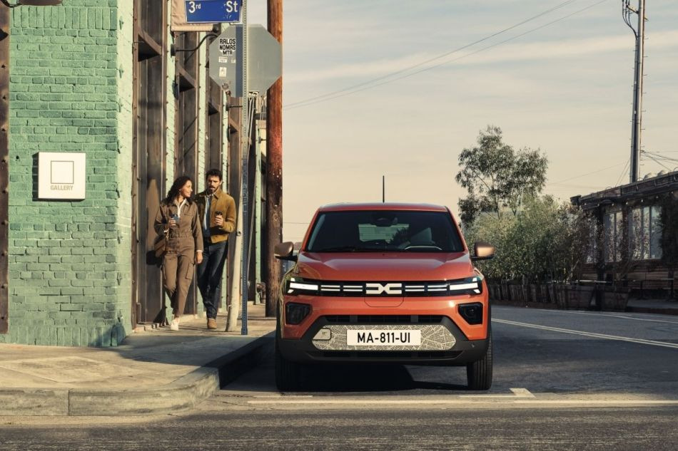 Dacia Spring 2024: обзор van de elektrische stadsauto
