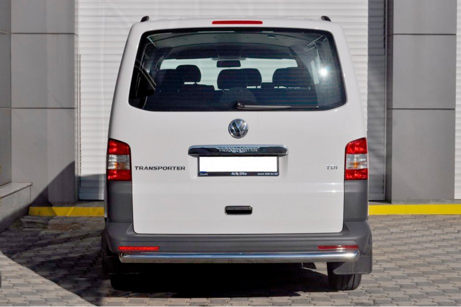 Volkswagen T5 Multivan 2003–2010 Achterbeugel AK002 (RVS) Foto 2
