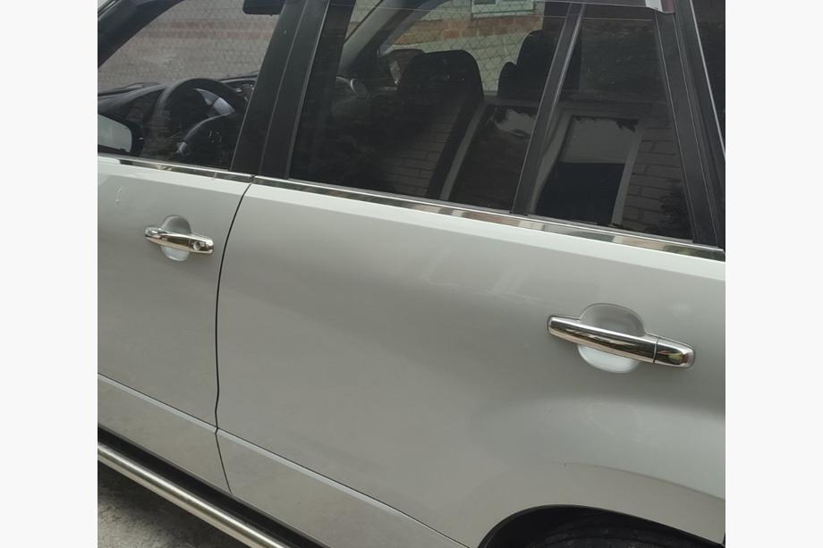 Suzuki Grand Vitara 2005–2017 RVS deurgreep covers (set van 5, zonder chip) Image