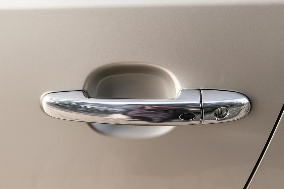Suzuki Grand Vitara 2005–2017 RVS deurgreep covers (5-delig, met chip) Image