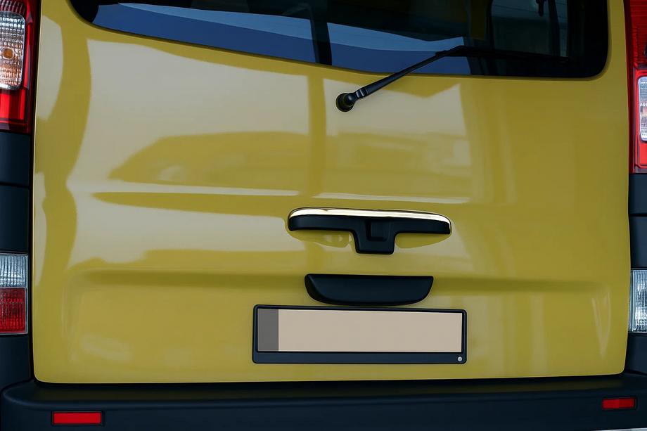 Nissan Primastar 2002–2014 Chroom cover voor achterklepgreep (RVS) Image