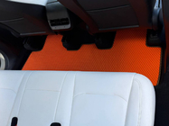 Tesla Model Y 2020– EVA automatten (2020-2024, Oranje) foto 3