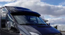 Ford Transit 2000–2014 Voorruitvizier (zwart hoogglans, 5 mm) foto 13