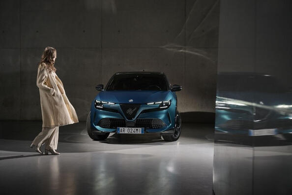 Alfa Romeo Junior Hybrid: review van de crossover