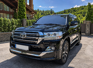 Toyota Land Cruiser 200 2007–2021 Frontlip 2016↗ (Executive 2019) foto 3