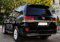 Toyota Land Cruiser 200 2007–2021 Achterdiffuser sierlijst met chroom 2016-2021 (Executive 2019/2021) Zwarte kleur foto 3