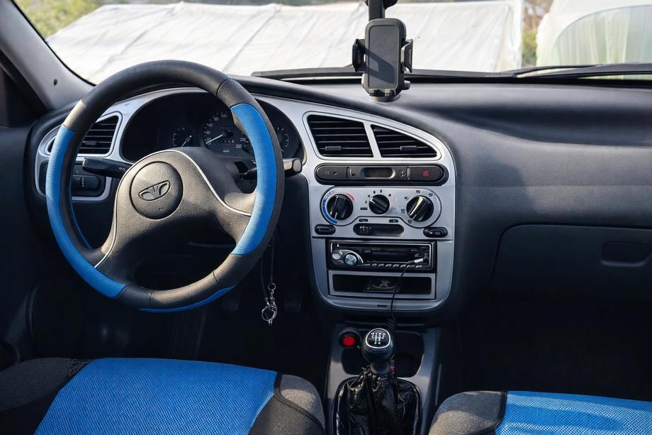 Chevrolet Lanos 1998–2017 Dashboard sierlijsten Image
