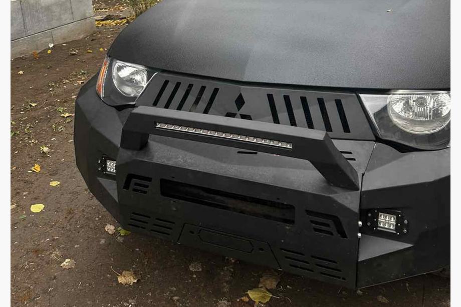 Mitsubishi L200 2006–2015 Dakar voorbumper (2006-2010) Foto 5