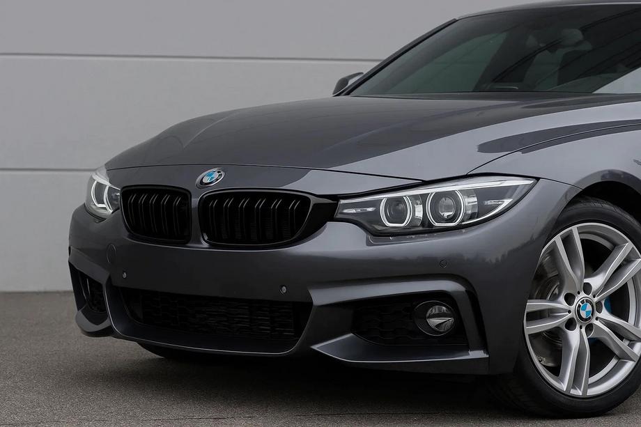 BMW 3 Serie F30/F31 2012–2019 M-Look niergrilles (voor F80 M3, hoogglans zwart) Image