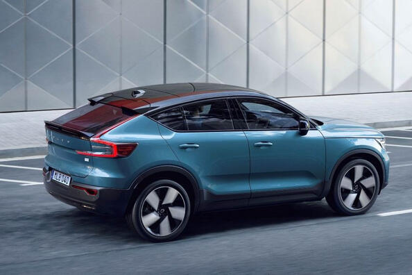 Review van de technologische en stijlvolle Volvo C40 Recharge Foto 3