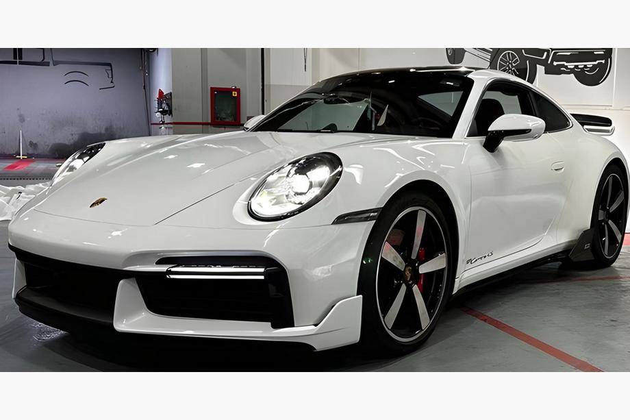 Porsche 911 (992) 2018– Bodykit set voor Turbo S Image