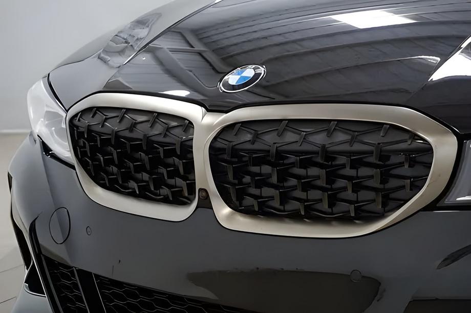 BMW 3 Serie G20/G21 2018– Nierengrille Diamond Black (2018-2022, chroomrand) Image