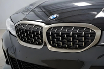 BMW 3 Serie G20/G21 2018– Nierengrilles Diamond Silver (2018-2022, matte chromen rand) foto 3