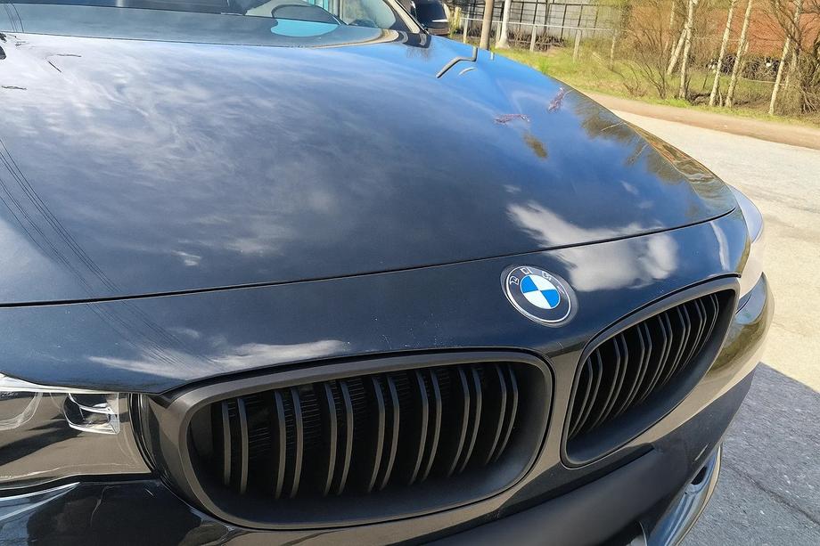 BMW 3-serie F34 2013–2020 M-Look nierroosters (mat zwart) Foto 1