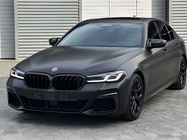 BMW 5 Serie G30/G31 2017–2023 Nierengrilles M-Look V1 (2021+, matzwart) foto 1