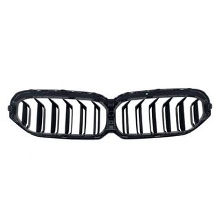 Nierengrilles M-Look V1 (2021+, matzwart) BMW 5 Serie G30/G31 2017–2023 foto 4