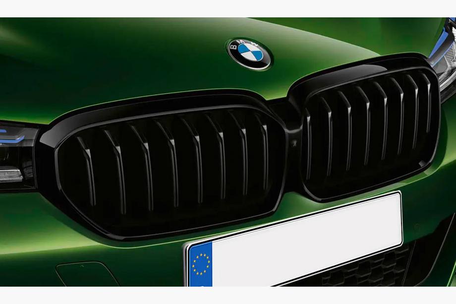 BMW 5 Serie G30/G31 2017–2023 Niergrilles 1 Bar (2021+, hoogglans zwart) Image