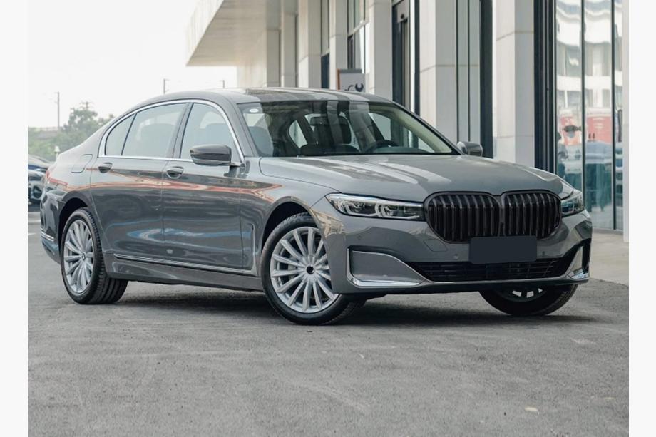 BMW 7 Serie G11/G12 2015–2022 Nierengrille 1 Bar (2019-2022, hoogglans zwart) Image
