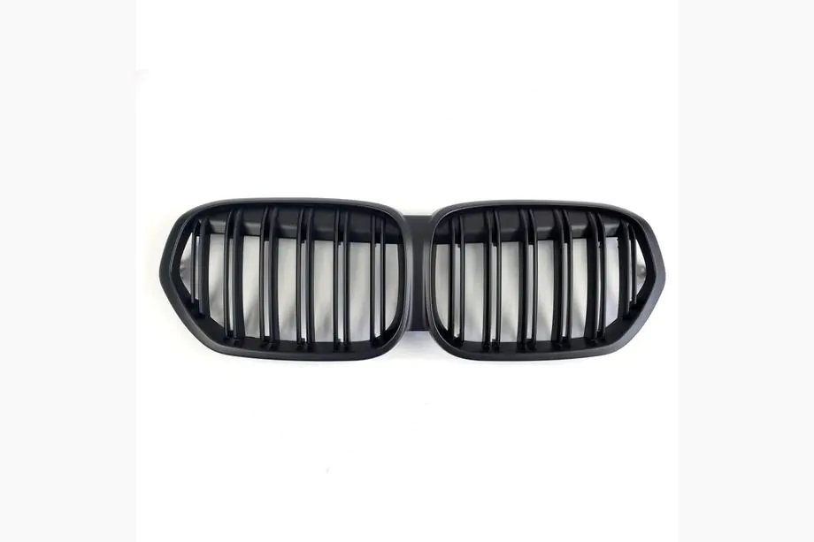 BMW X1 F48 2015–2022 M-Look nierengrilles (2020-2022, mat zwart) Foto 2