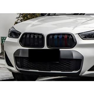 M-Look nierengrilles (M-Color) BMW X2 F39 2018–2023 foto 1