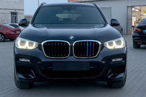 BMW X3 G01 2018– Niergrille 1 Bar (2018-2021, M-Color met chromen omlijsting) foto 1