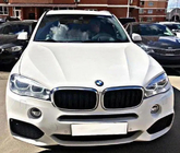 BMW X6 F16 2014–2019 M-Look nierroosters (hoogglans zwart met chroomrand) foto 1