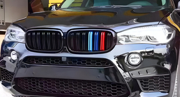 BMW X5 F15 2013–2018 M-Look nierengrilles (M-Color) foto 1