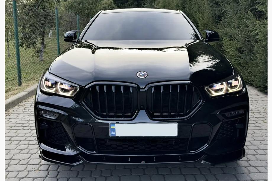 BMW X6 G06 2019–2027 Nierengrilles 1 Bar (2019-2022, hoogglans zwart) Image