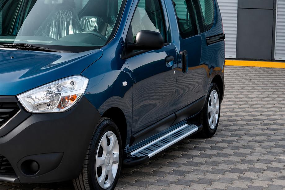 Dacia Dokker 2013–2022 X5-type zijtreden (set van 2, aluminium) Image