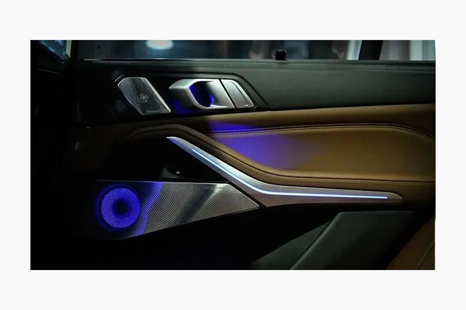 BMW X7 G07 2019– Set dashboard sierlijsten met verlichting Bowers&Wilkins Foto 3
