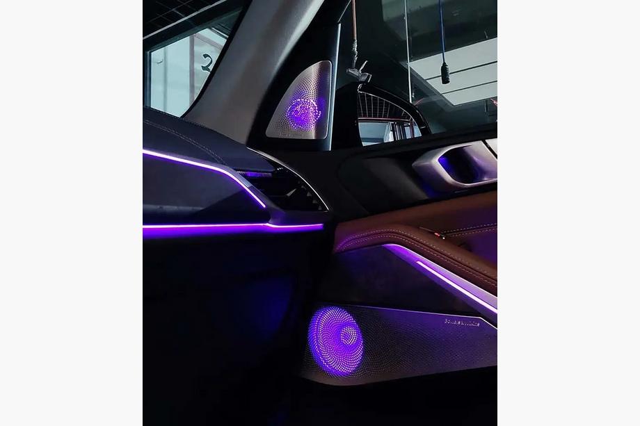 BMW X7 G07 2019– Set dashboard sierlijsten met verlichting Bowers&Wilkins Foto 5