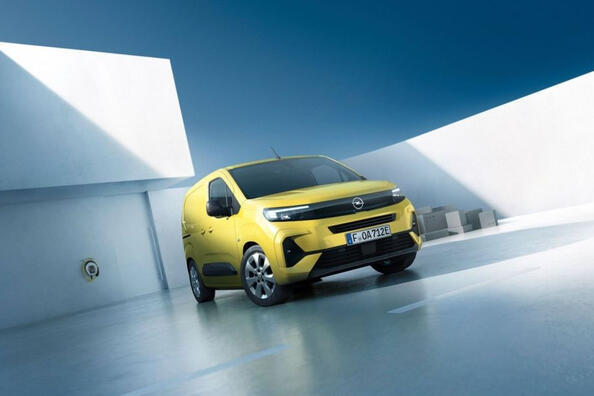Review van de elektrische bestelwagen Opel Combo Cargo Electric